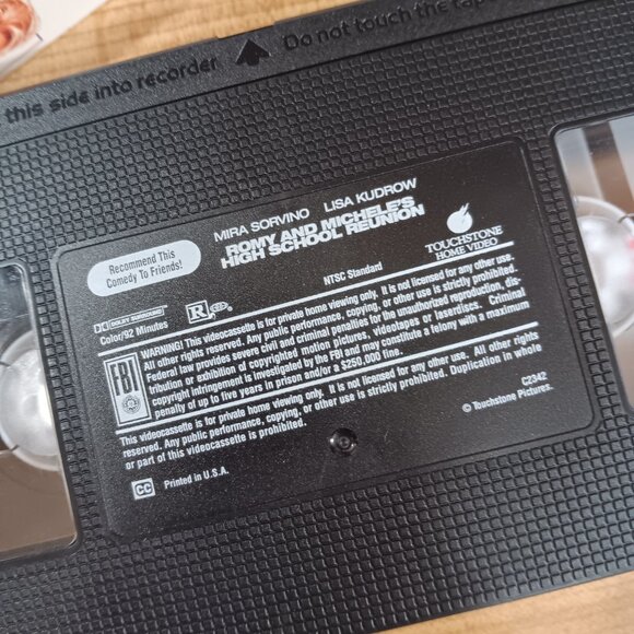 Romy and Michele's High School Reunion 1995 VHS Cult Classic Sorvino Kudrow VTG - Picture 8 of 9